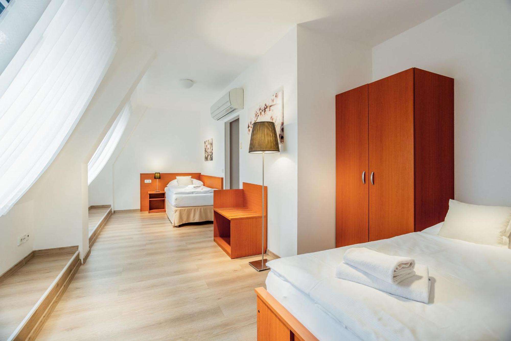 Wine Wellness Hotel Amande Hustopece Ngoại thất bức ảnh